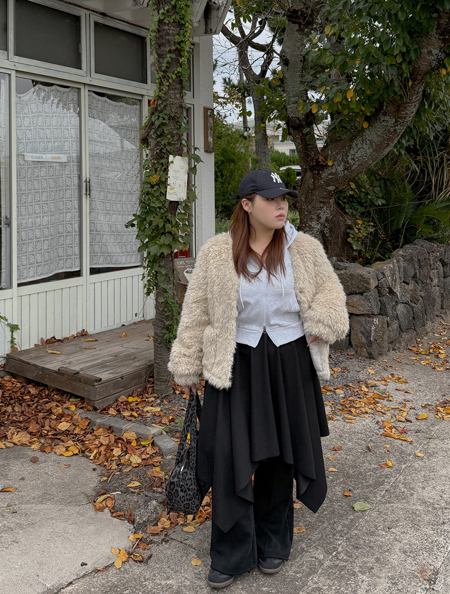 Nepurin Team Unbalance Shirring Skirt