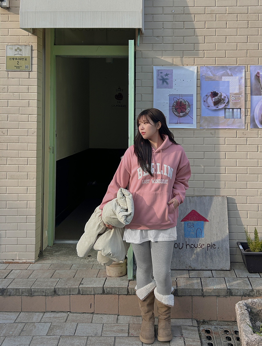 Montez Lambswool Embroidery Graphic Print Hooded Sweatshirt