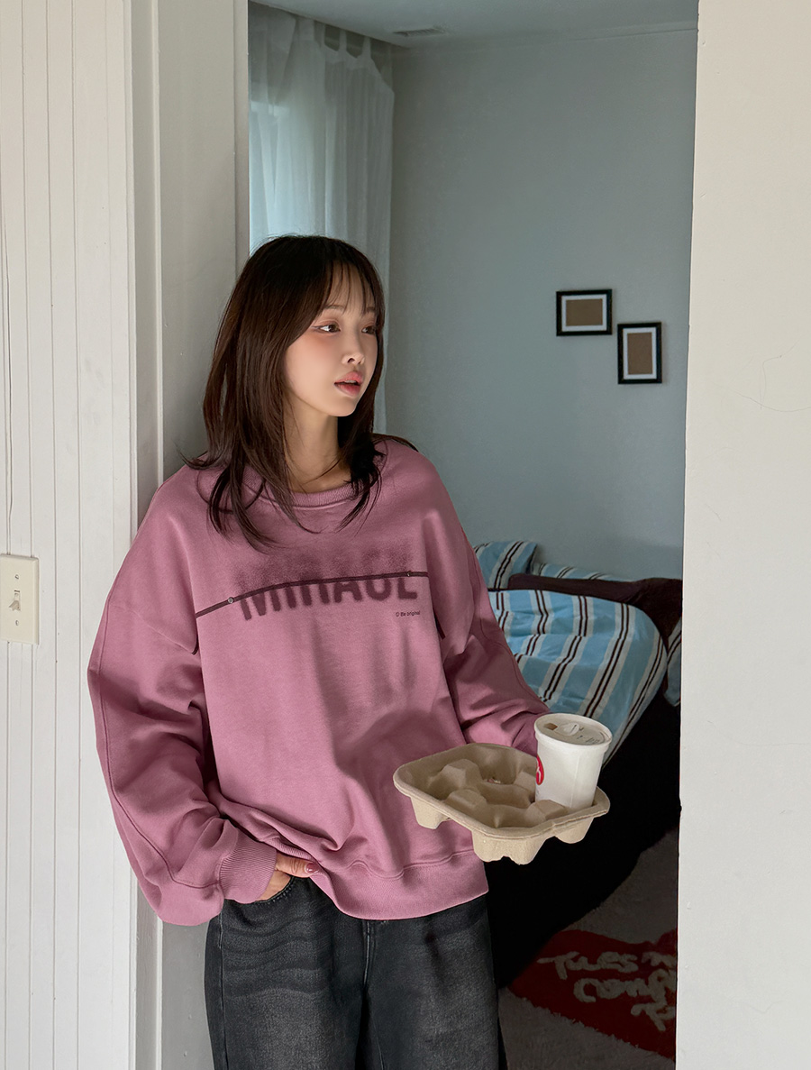 [EVELLET] Purein Stud Loose Fit Sweatshirt