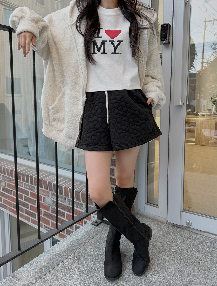 Veltube quilting Flower Kyurot Pants