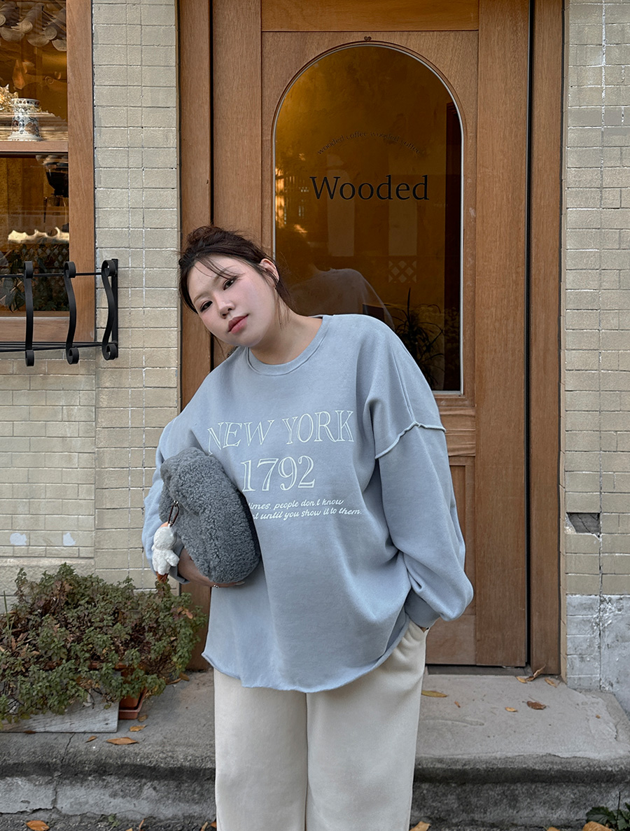 Edenmu Yanggimo Graphic Print T-shirt