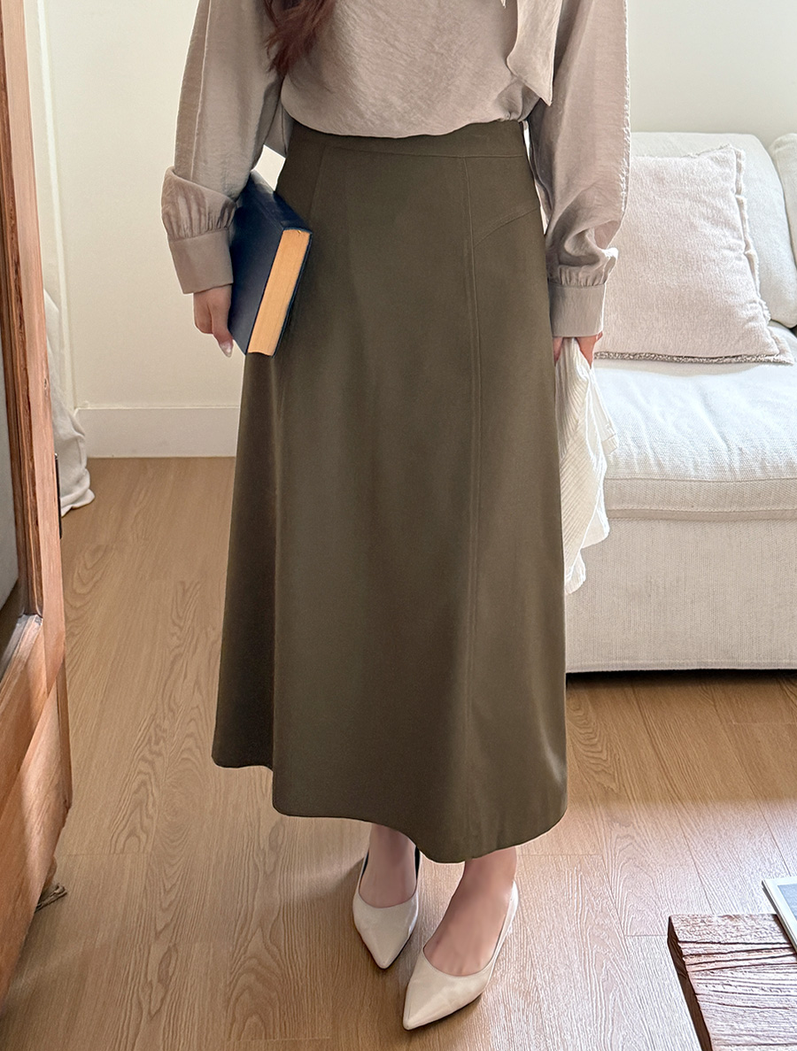 [EVELLET] Mufren Cut Flare Long Skirt