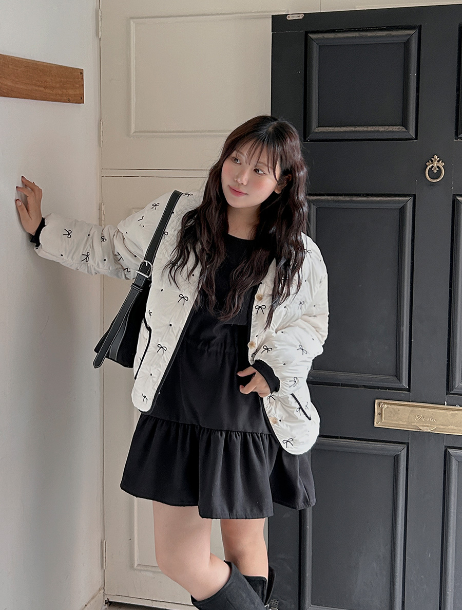 Funue Bowknot Dot Button Jumper (3Ounce)