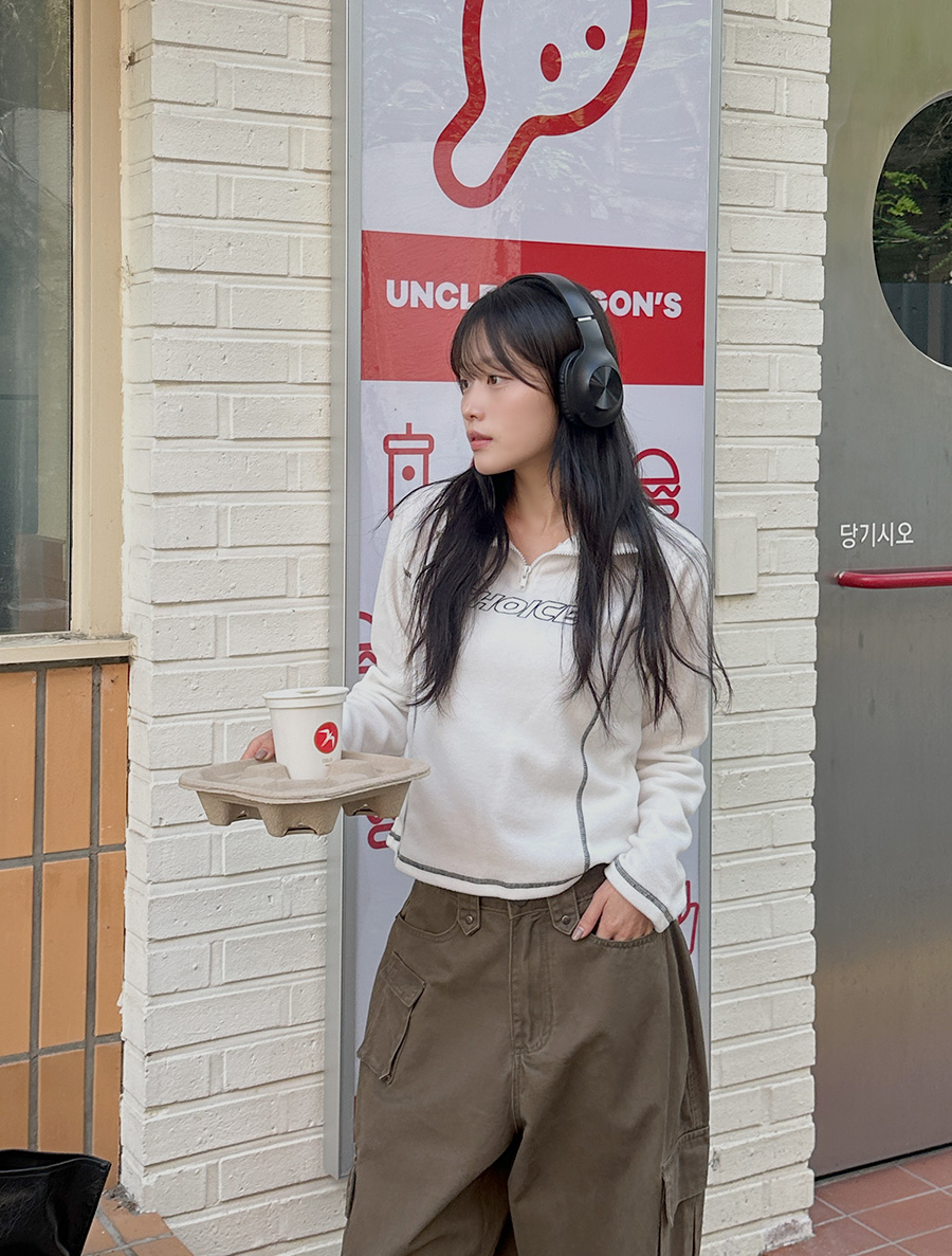 [EVELLET] Vivne Fleece Half Zip Up T-shirt