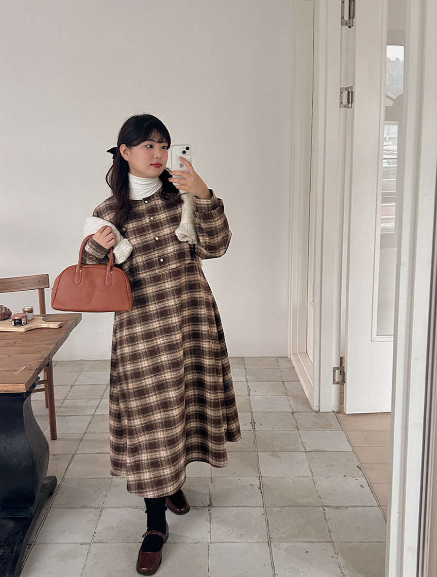 [EVELLET] Moenda Wool Plaid Check Long Dress