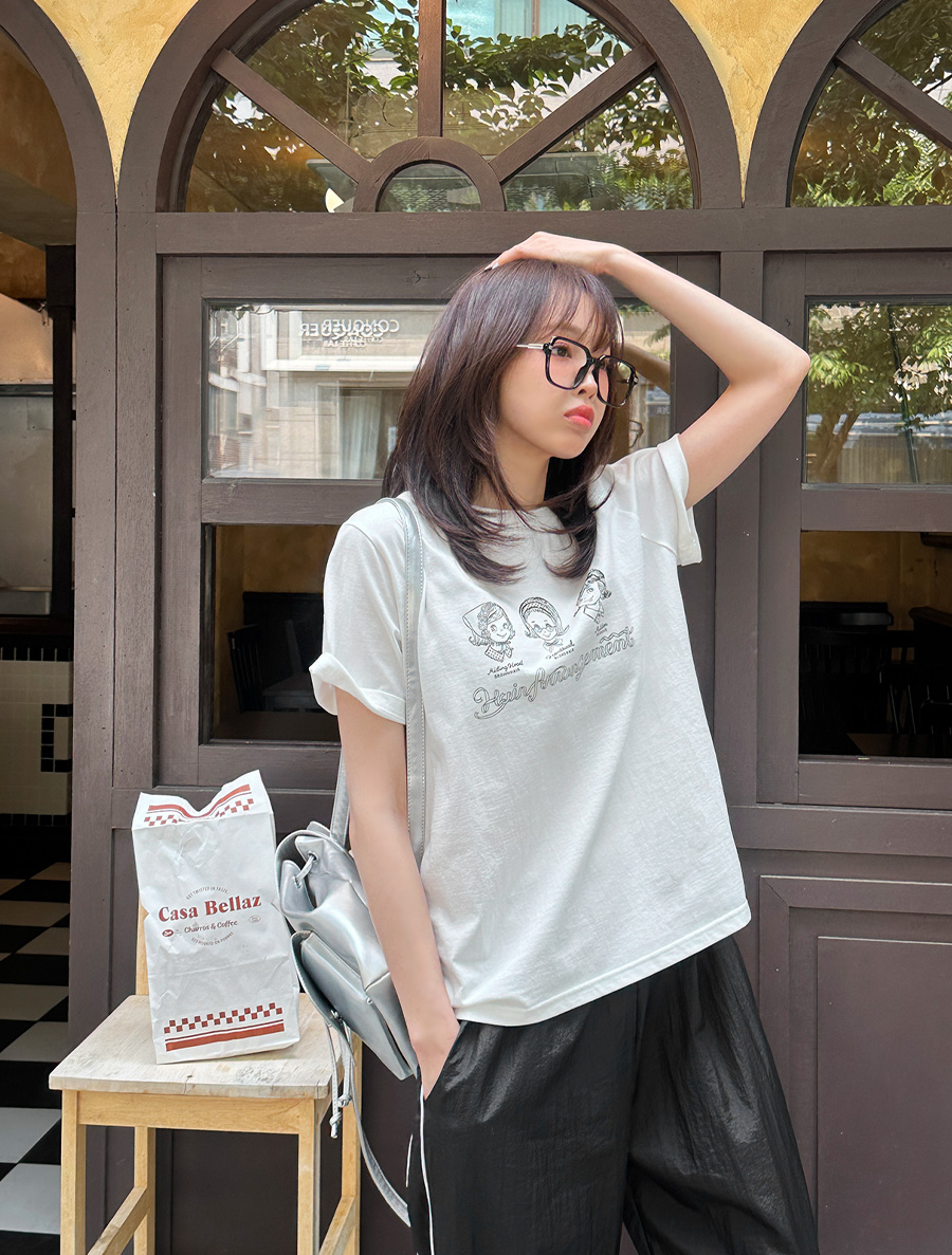 [EVELLET]Reflow Contrast Graphic Print T-shirt