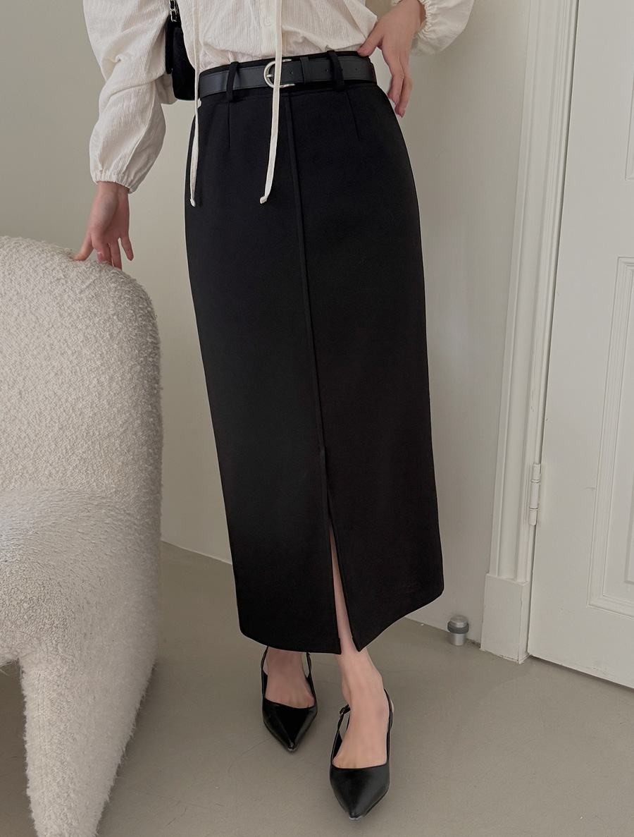 [EVELLET] Pony Hidden Banding Team Long Skirt