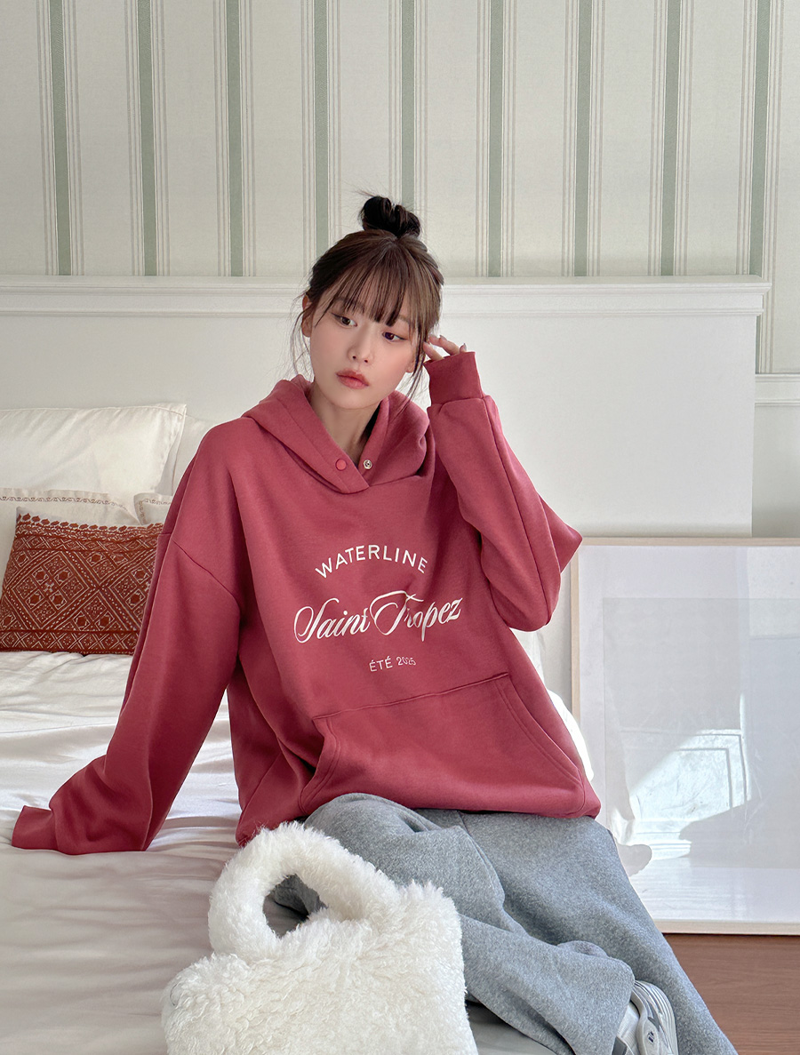 Onmuti fleece layered Graphic Print Hood Sweatshirt