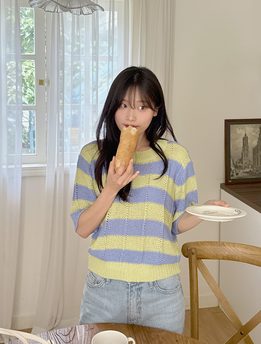 [EVELLET] Shanifle Stripe R Knit