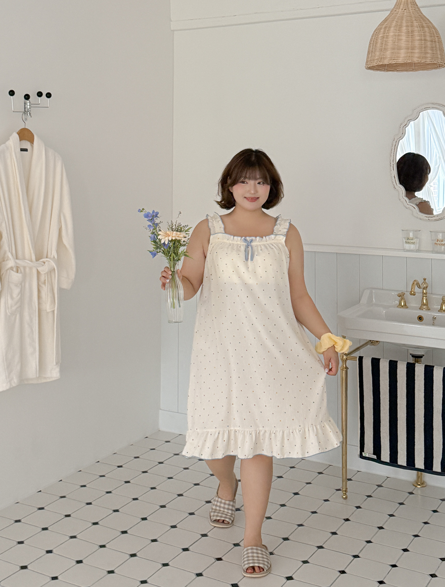 Curling Frill Nashi One Piece Pajamas