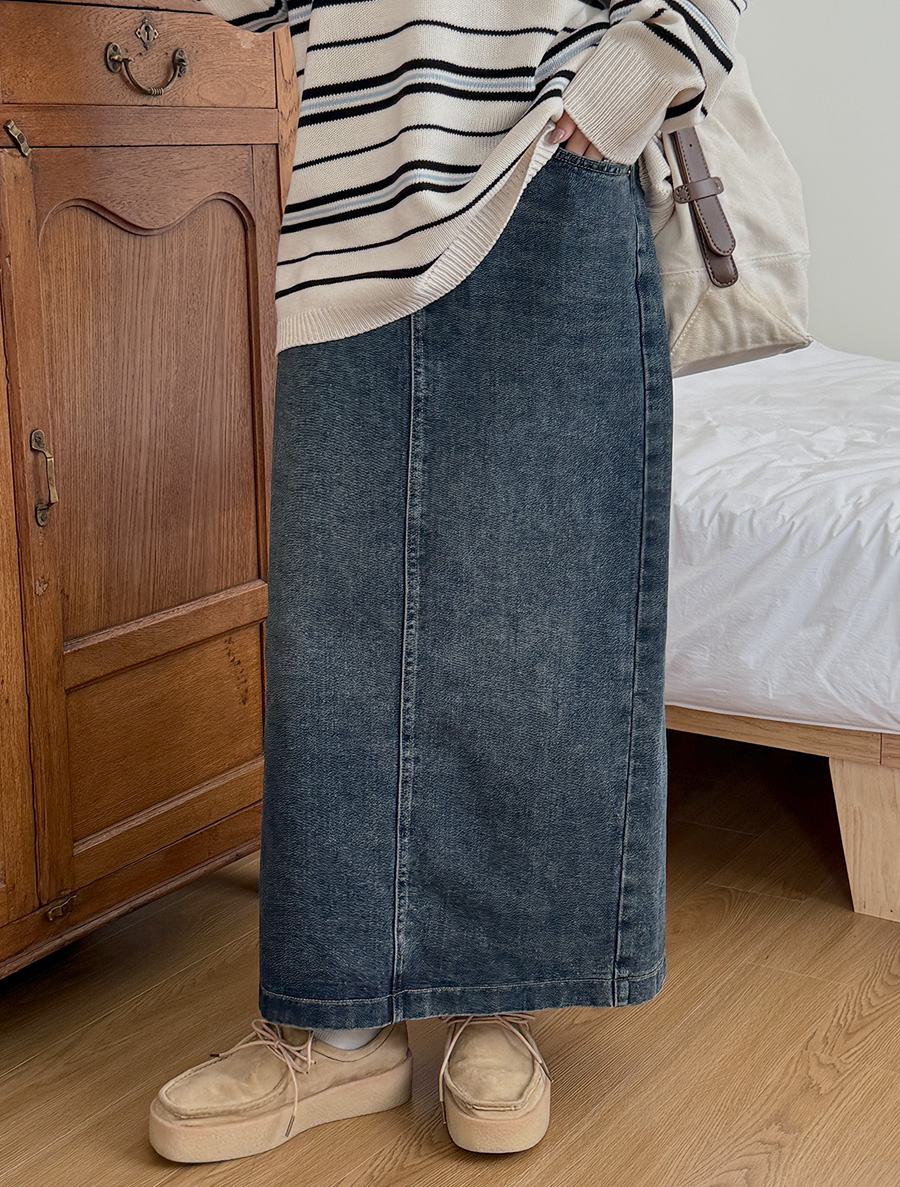 [EVELLET] Jurby Maxi Denim Skirt
