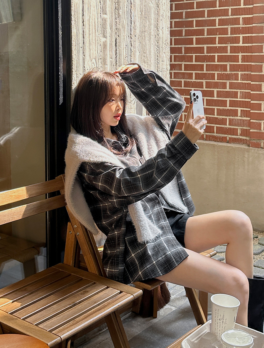 [EVELLET] Bedien loose fit fleece Plaid Check Shirt