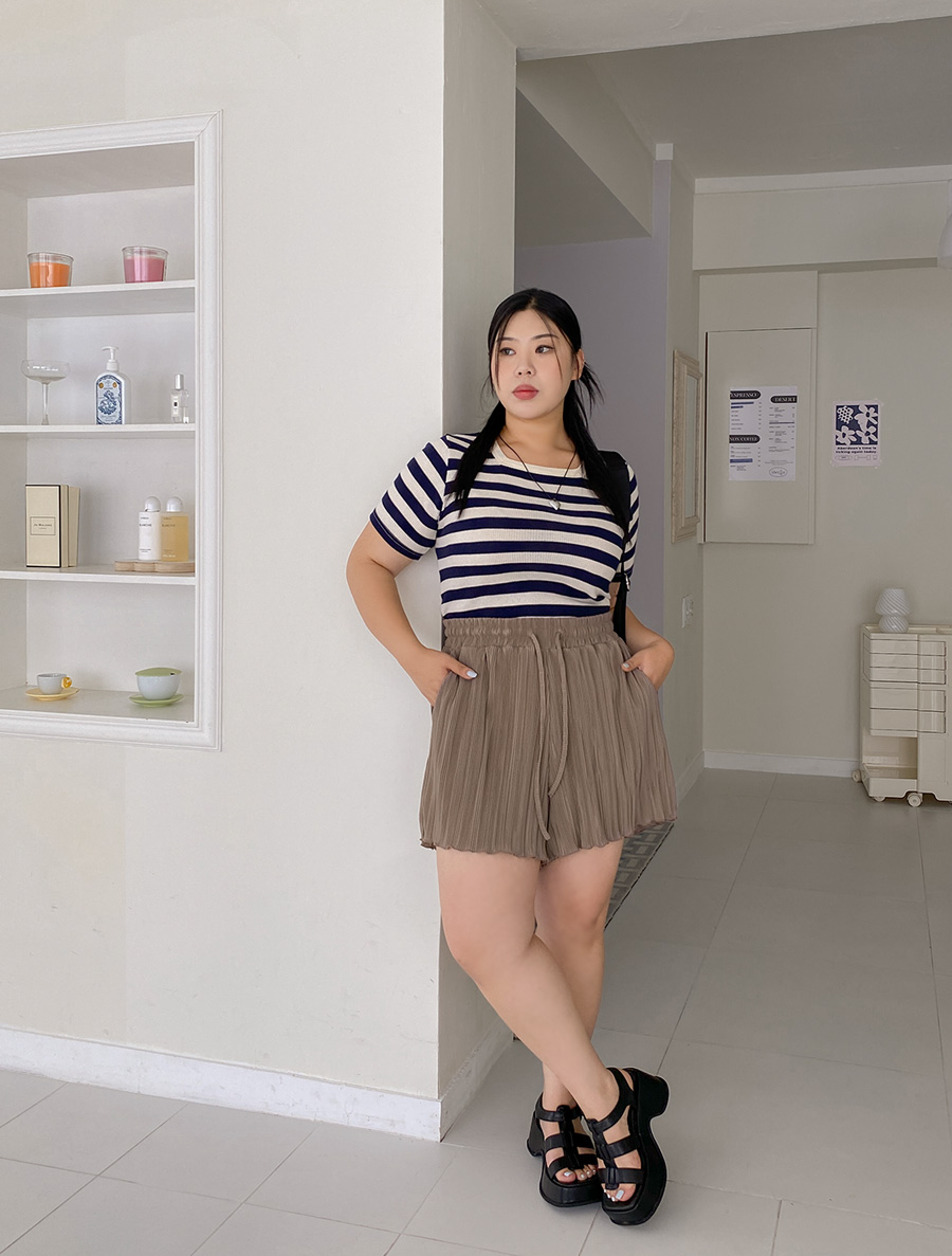 [EVELLET]Dendiel Pleats 4.Pedal pushers Waistband Pants